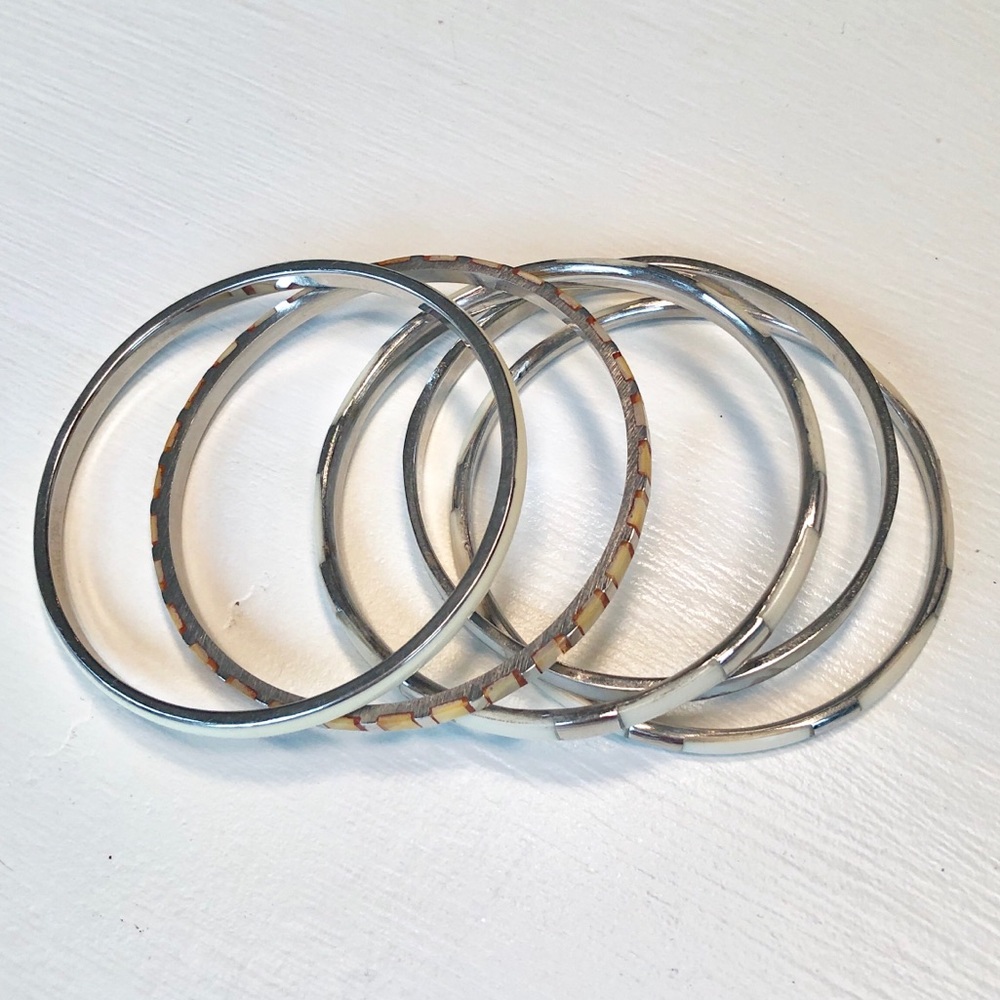Assorted bangles - Picture 3 of 3